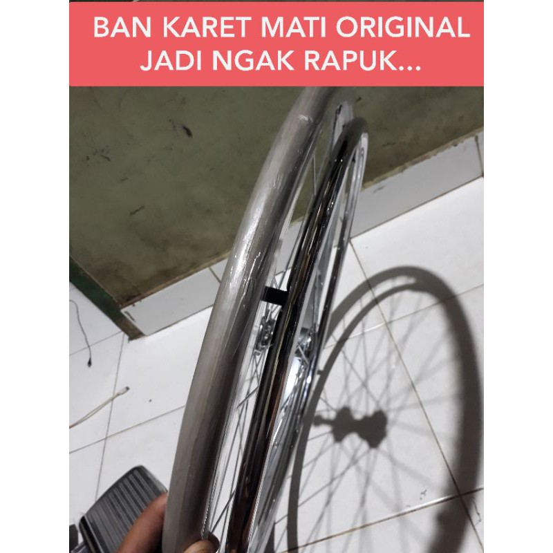 ban kursi roda satu set pelek dan ban karet mati