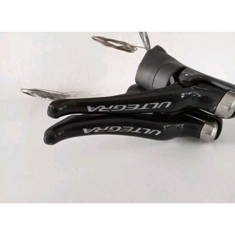 Shifter Shimano Ultegra 2 x 11 speed seri 6800 Japan 11 speed Second