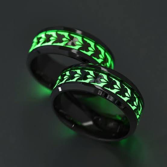 SLS89 Cincin Luminous Glow in The Dark Gaya Punk untuk Pria / Wanita/cincin glow/cincin sinar