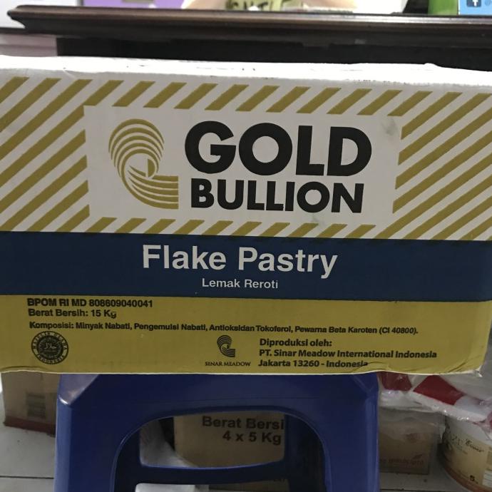 

Promo Awal tahun Korsvet / Flake Pastry / Puff Pastry Gold Bullion Repack 500gr Cuci Gudang Awal