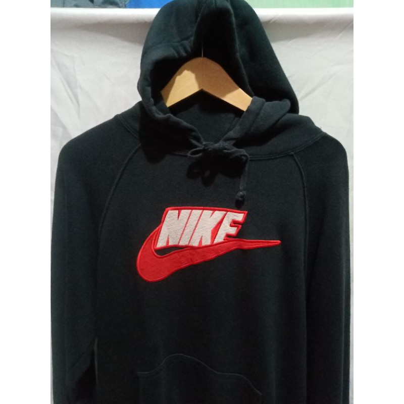 nike hoodie spellout