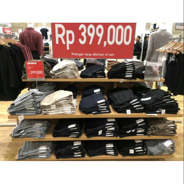 Celana Bahan Wanita Uniqlo Ezy Ankle Pants