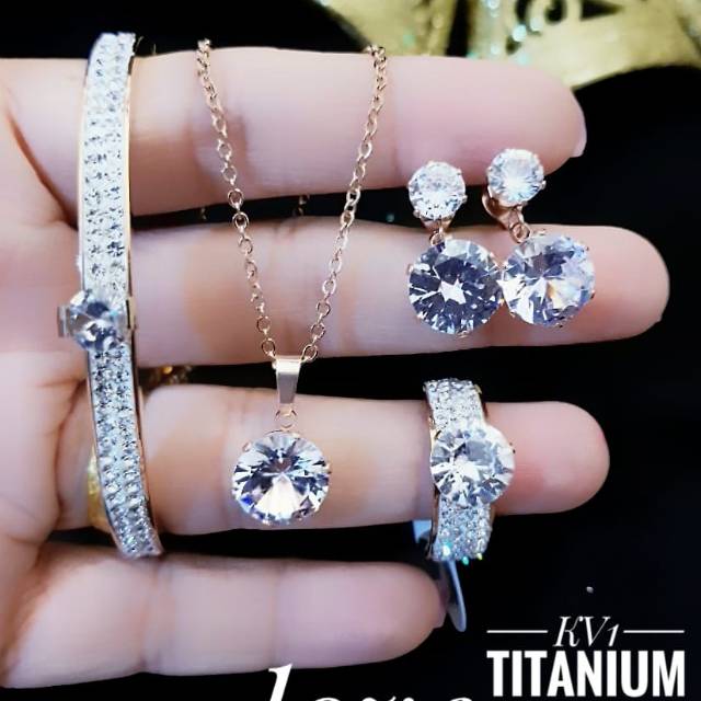 (JUL) TERMURAH Set Perhiasan TITANIUM Anti Karat Gelang Cincin Anting Kalung Berlian Modis Xuping