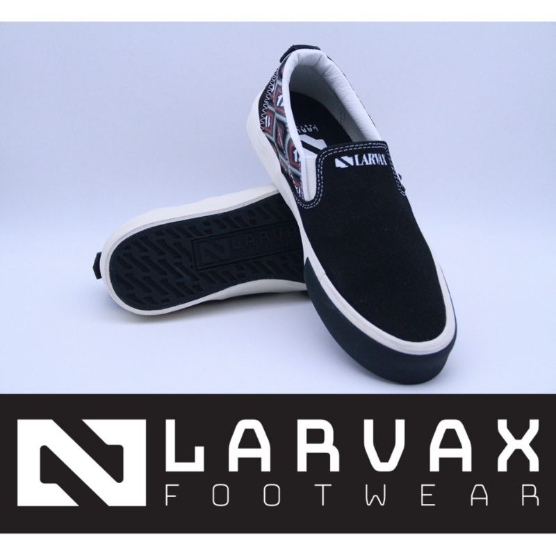 Larvax Footwear - PAMMO (slipon) Black