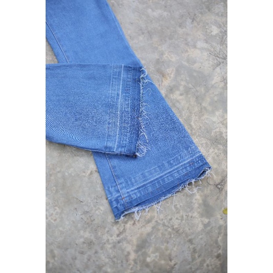 BOYFRIEND CUTBRAY JEANS FRINGER// CUTBRAY BOYFRIEND WANITA