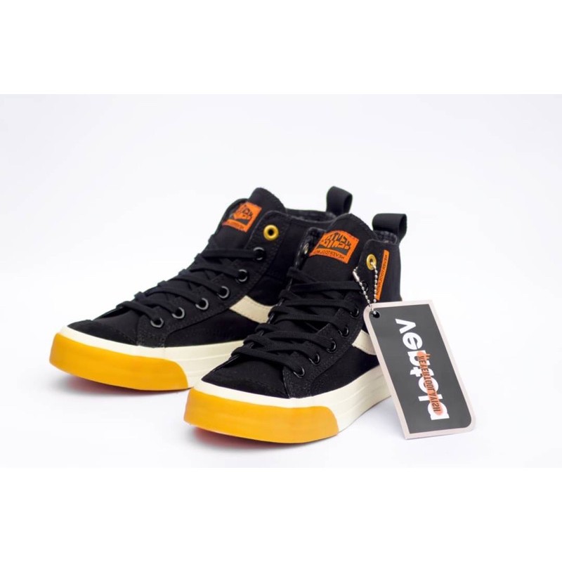 Ventela noir high x nevertoolavish Original