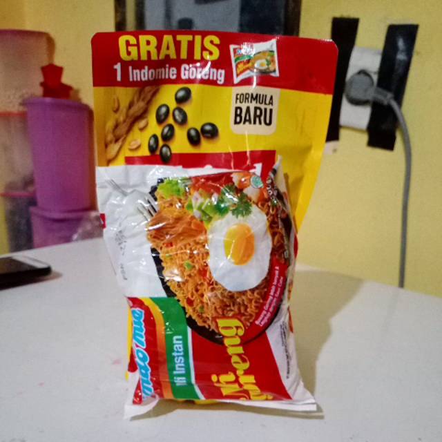 

GSA-Kecap manis indofood refil kemasan 520ml bonus indomie goreng