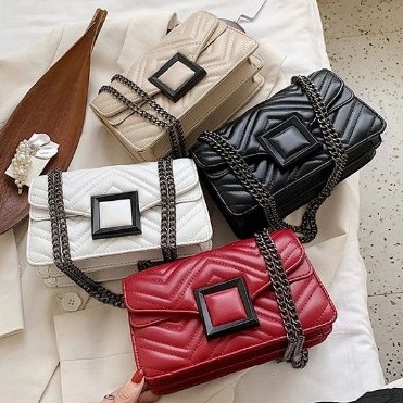 211,tas Selempang Wanita Fashion import fashion terlaris dan tercantik