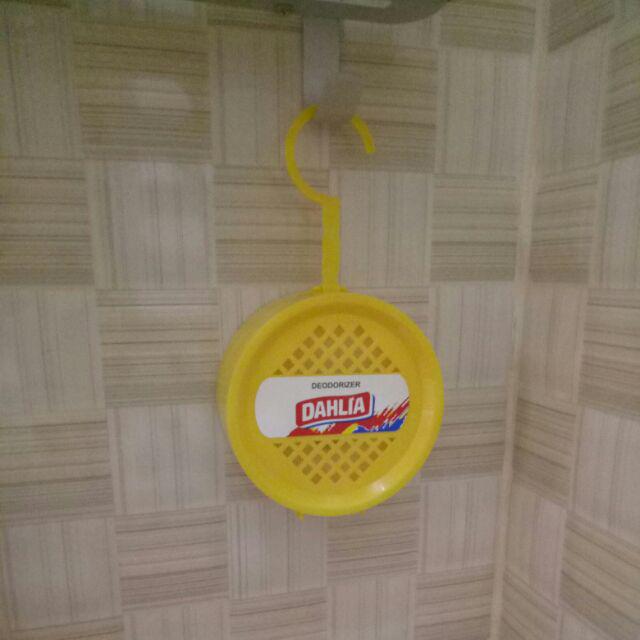 Dahlia Kamper With Case