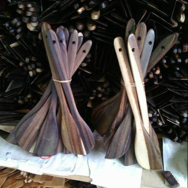 Sutil / Sendok / Sodet / Spatula Kayu Sonokeling P35 Solet