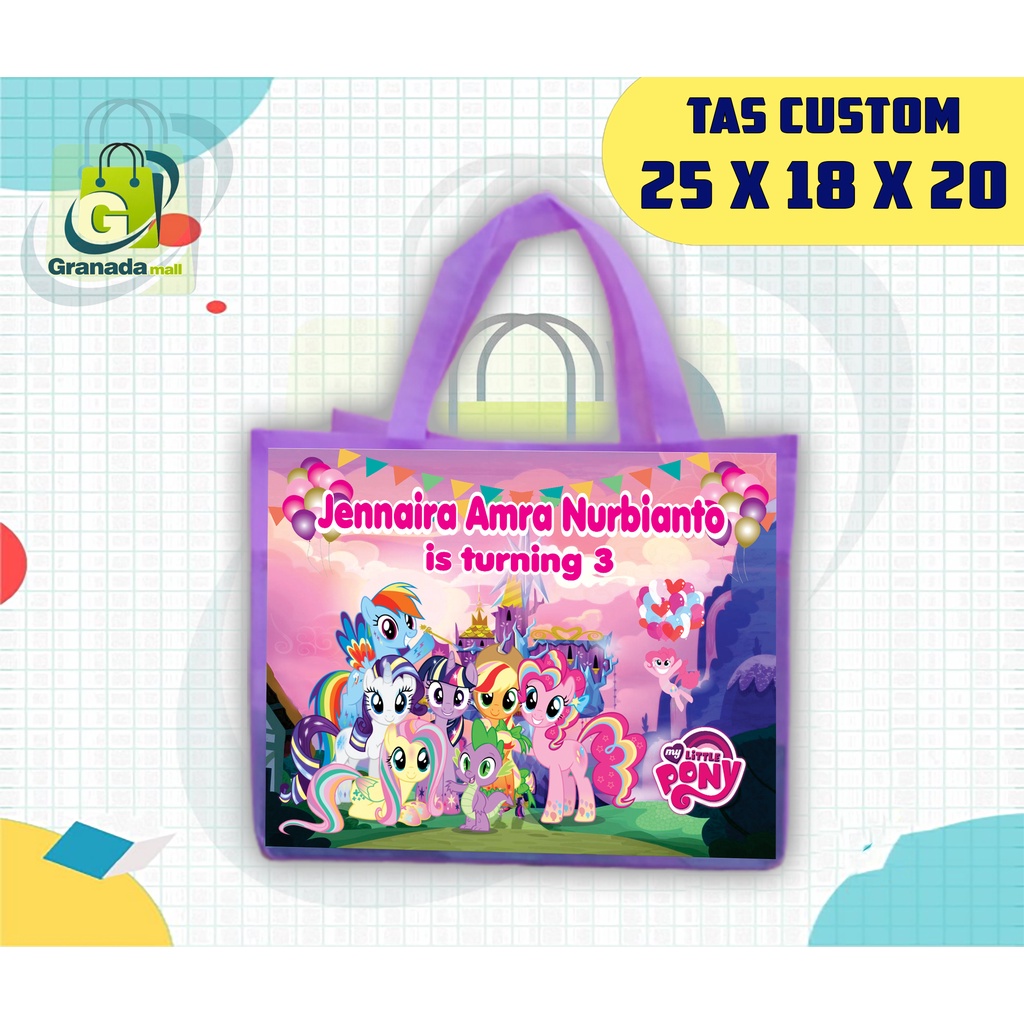 

Tas Goodie Bag Bungkus Kado Ulang Tahun Anak Custom Muat Bento ( 25x18x20 ) Tebal 2 HARI JADI