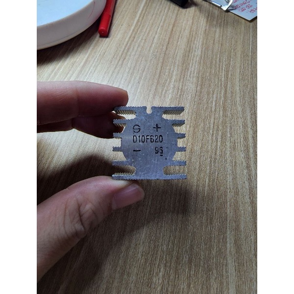 dioda bridge 10a + pendingin