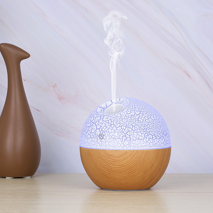 Taffware Ultrasonic Humidifier Aroma Essential Oil Diffuser RGB Light 130ml J-008 Wooden Grab Medan