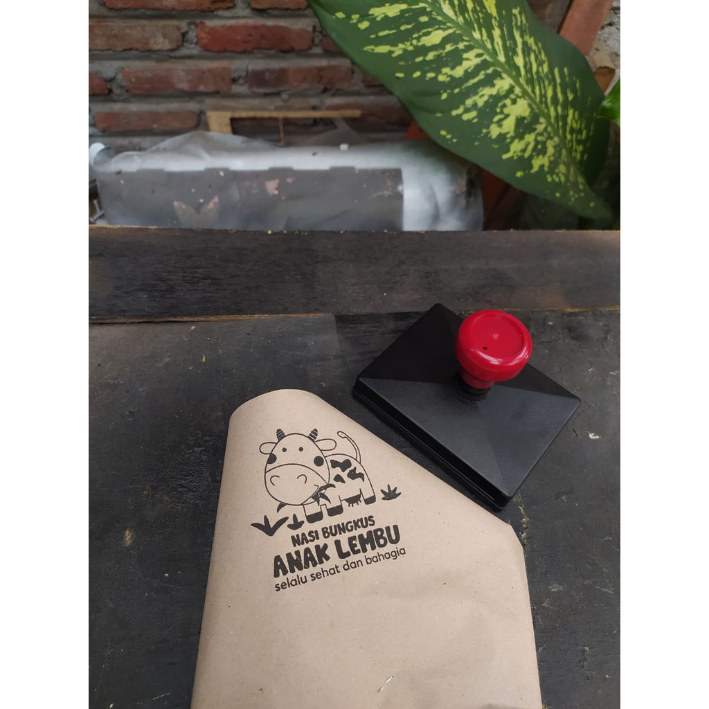

Jual Stempel Bungkus Makanan Stempel Kardus Stempel Kotak Makan