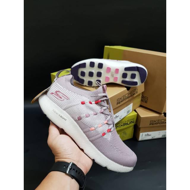 Sepatu Skechers Sketcher Skecher Go Run 7 Woman + Lengkap Box