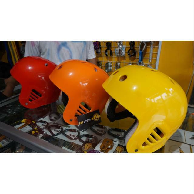 Helm outbound outdoor pelindung kepala rafting caving flying fox