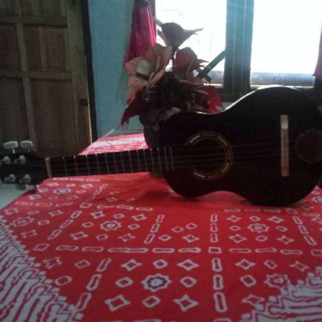 Kentrung/ukulele senar 4