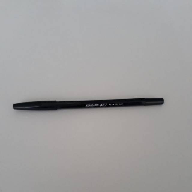 

Pulpen standard hitam sasa
