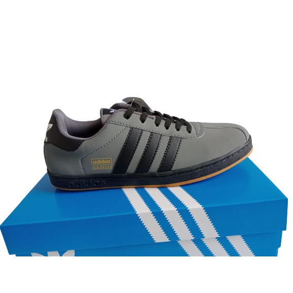 Adidas Sepatu sneakers Casual murah berkualitas