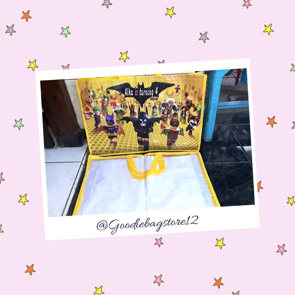 

Tas Meja Lipat Goodie bag meja lipat tote bag meja lipat tas souvenir meja lipat anak