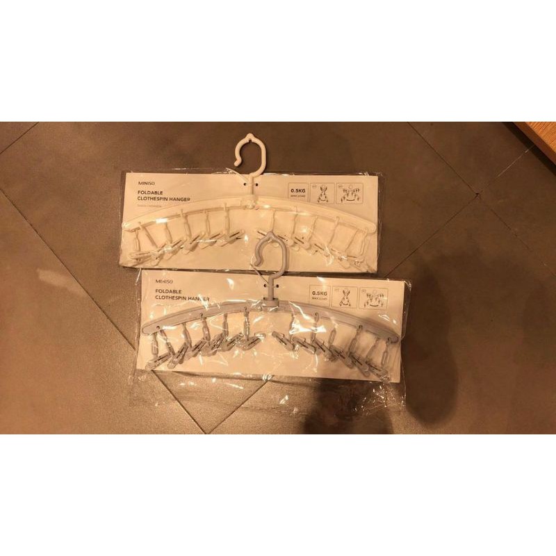 MINISO Hanger Jemuran Kaos Kaki Jemuran Baju Lipat Klip Portable Foldable