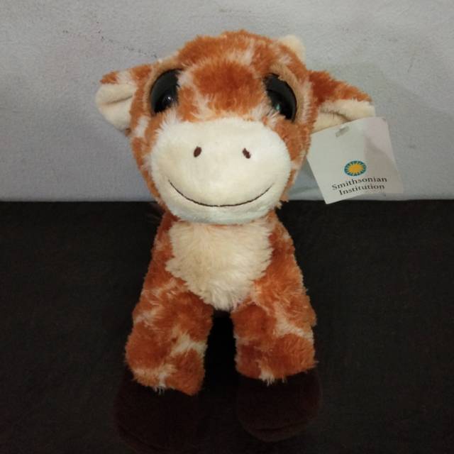 Boneka Jerapah Mata Besar