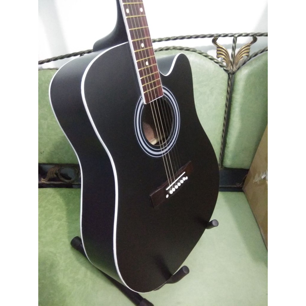 Gitar Akustik Jumbo Merk Yamaha Warna Hitam Black Doff Trusrod Sunkay Senar String Jakarta Murah