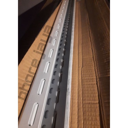 [FREE REQ POTONG] BESI SIKU LUBANG 20 KG PERDUS 3 METER 36CM X 36CM SIKU LUBANG,BESI SIKU BESI 3 MET