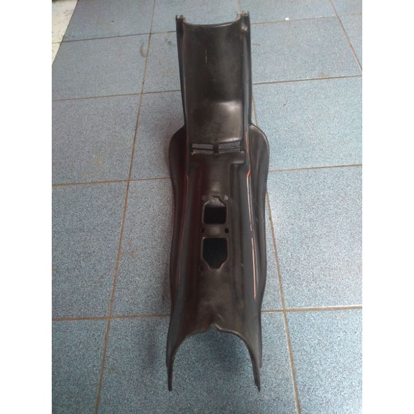Cover sayap tebeng tengah Legshield tengah tutup rangka honda astrea star