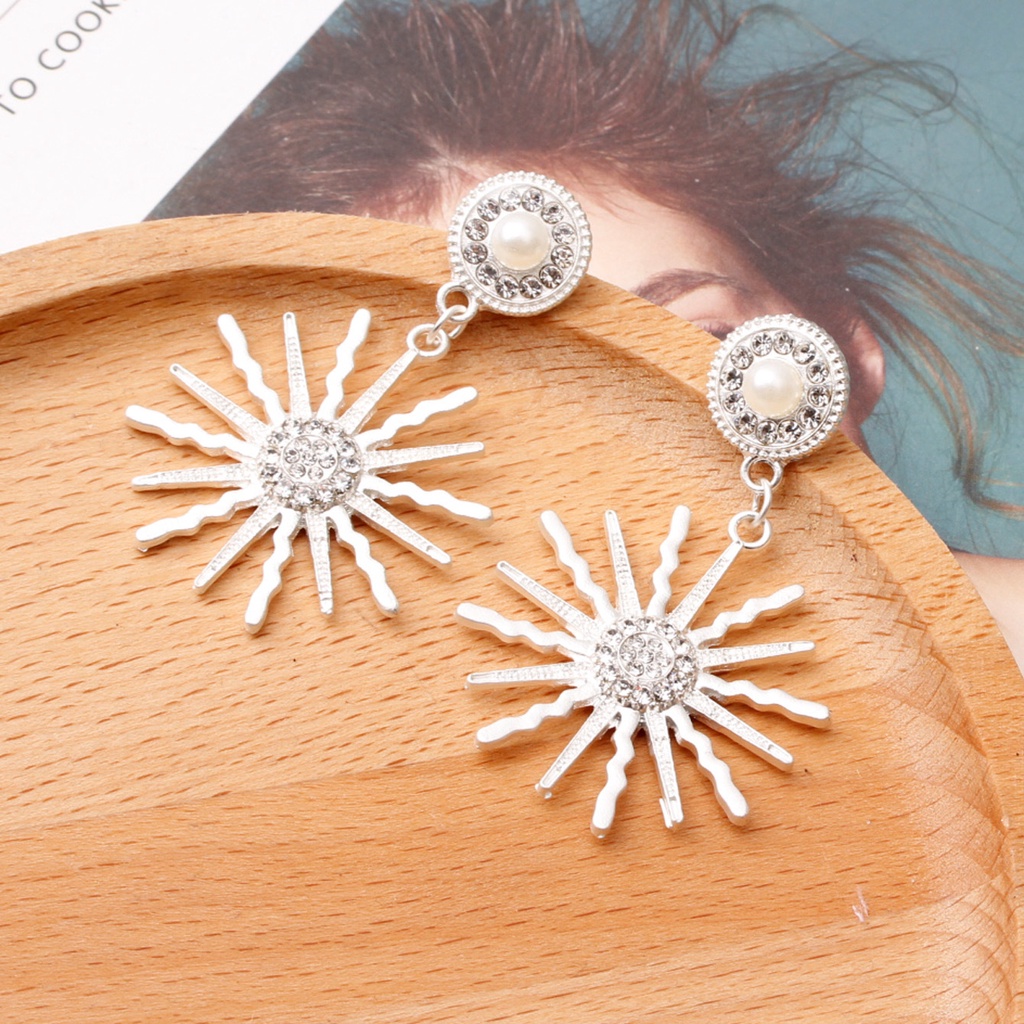 Anting Bahan 925 Silver Needle Gaya Retro Korea