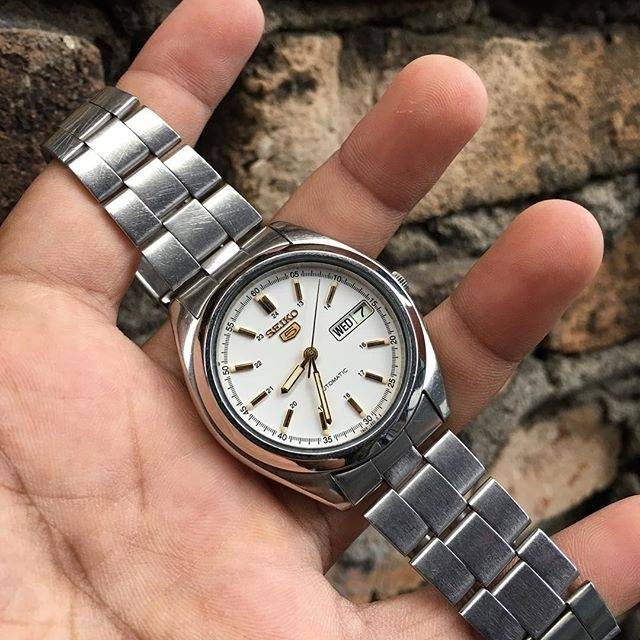 Jam Tangan Pria Seiko 5 Automatic 7s26 Military Dial Rare Vintage