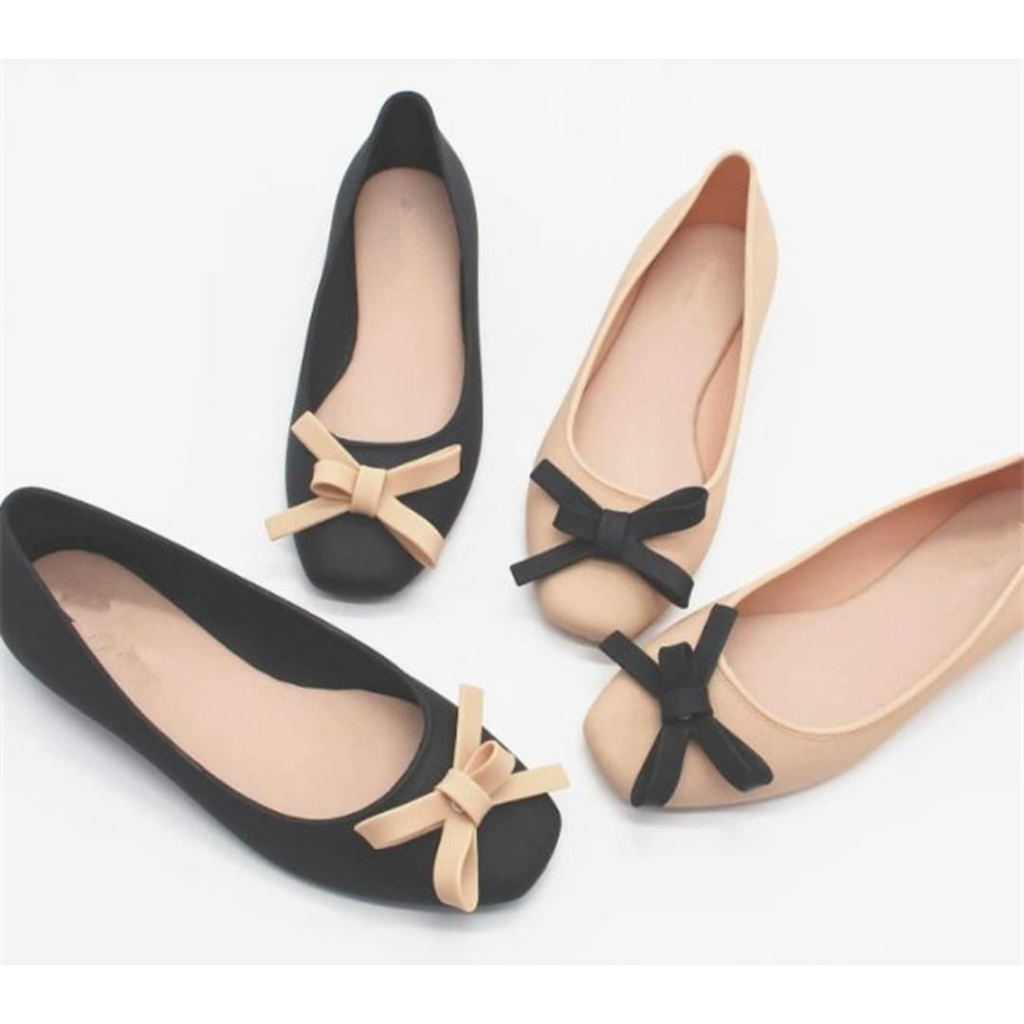 HM 10 SEPATU FLATSHOES WANITA KANNINA