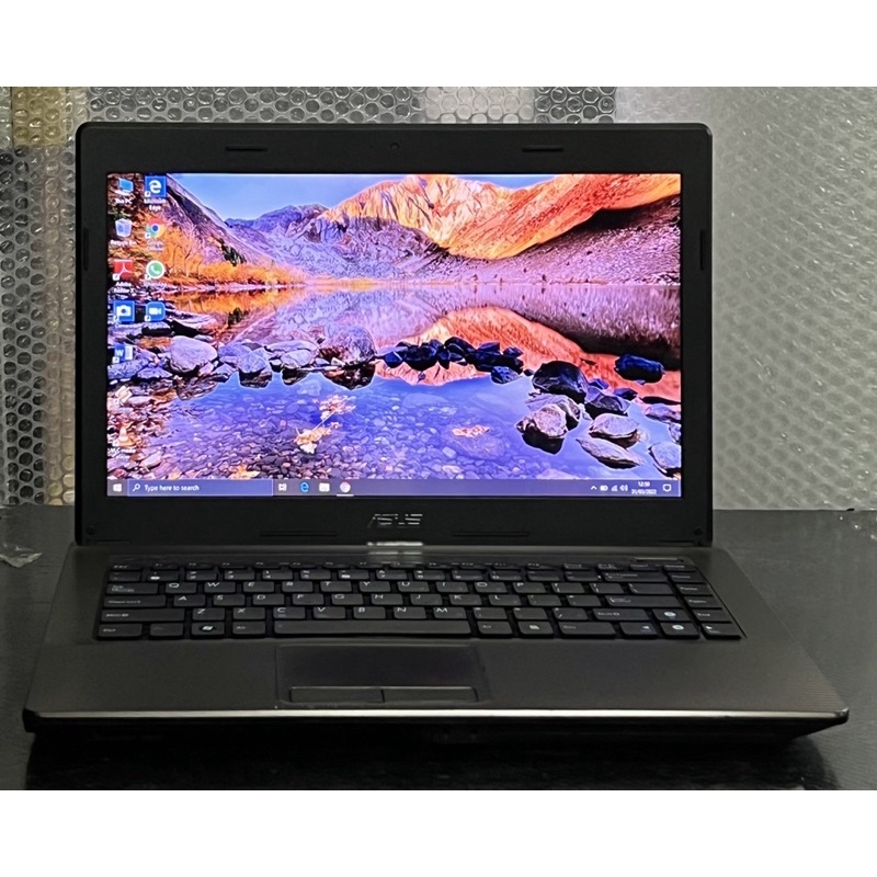 Laptop Asus A44H Core i3-2330M Layar 14inch Second