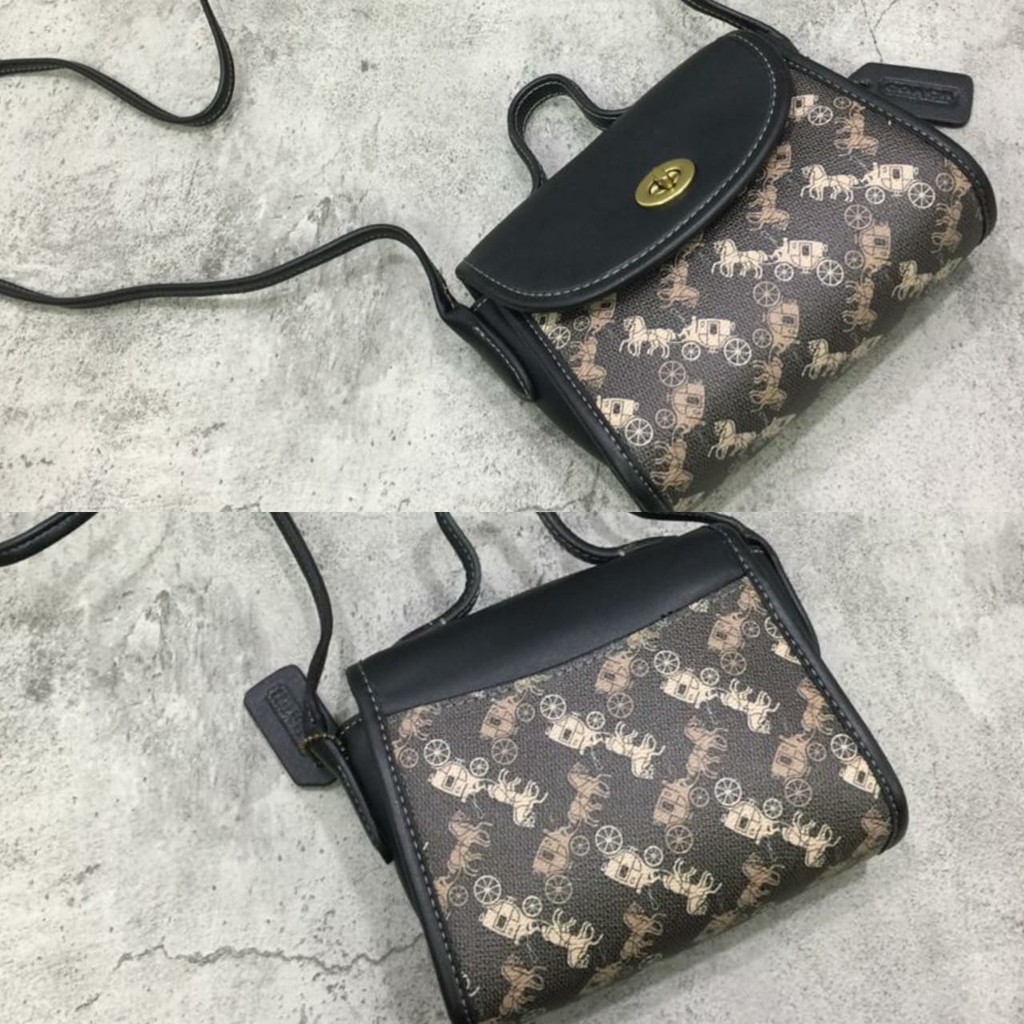 Tas Wanita Coach Turnlock Top Handle With Horse And Carriage Print-140