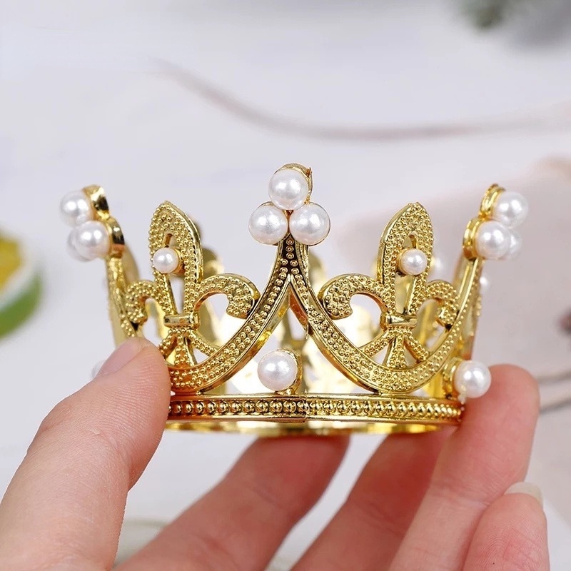 1pc Mahkota Tiara Mini Hias Kristal Mutiara Untuk Topper Kue Ulang Tahun Anak