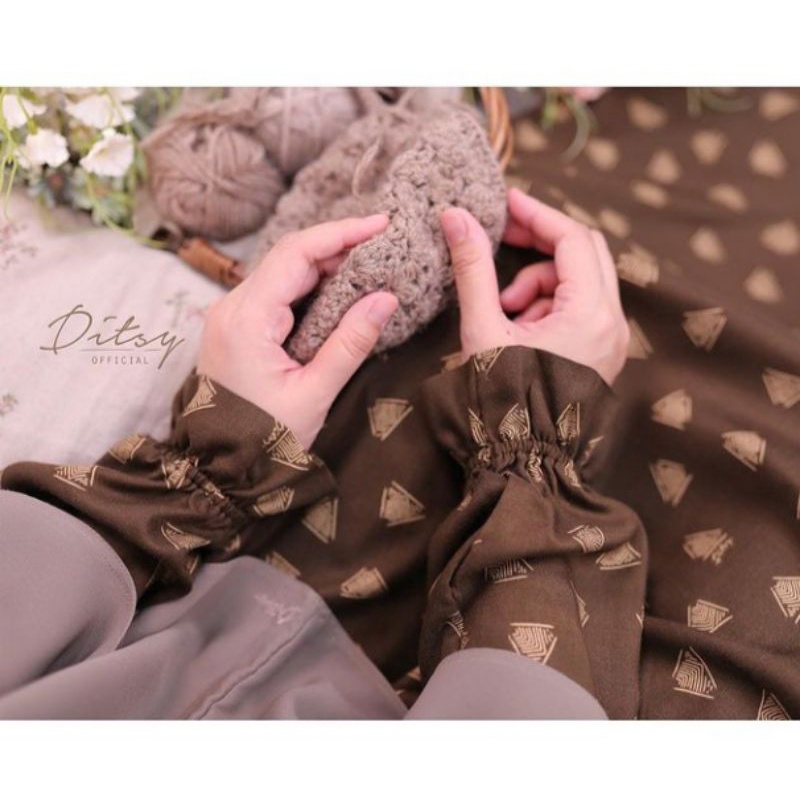 Ditsy riven choco (S)