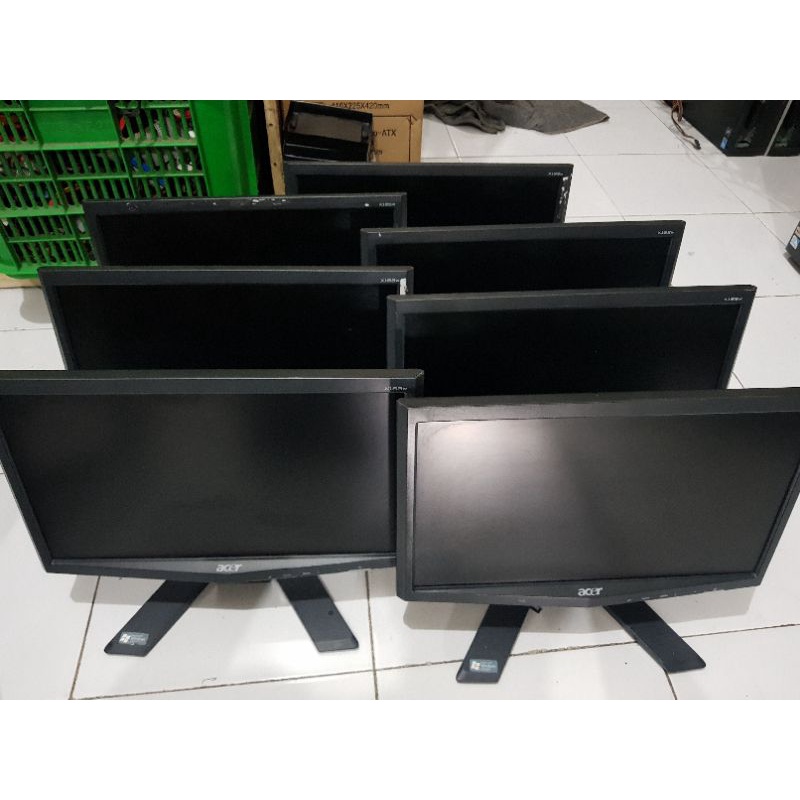 MONITOR PC 16&quot; WIDESCREEN NORMAL