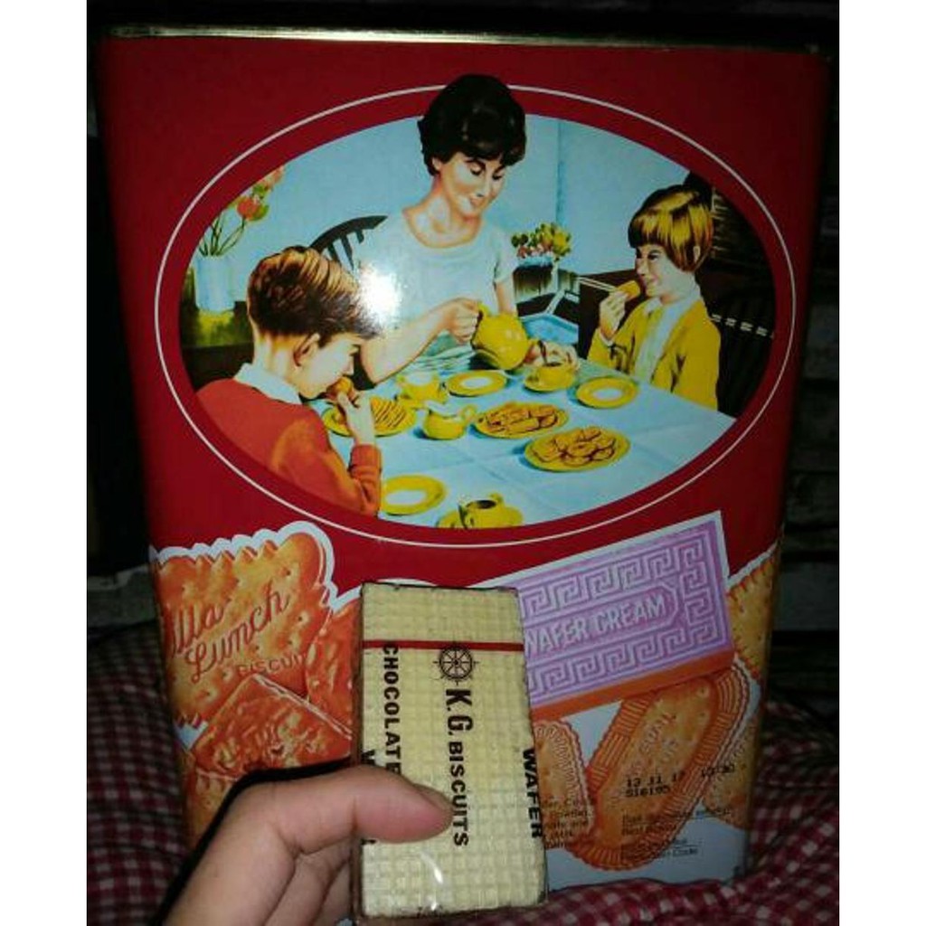 

Unik khong guan biscuit 1600gr Limited