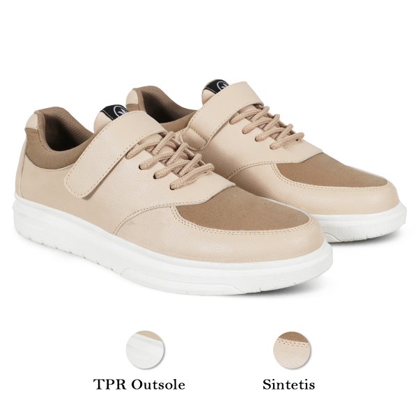 Sepatu Sneakers Wanita V 3081 Brand Varka Sepatu Wanita Kekinian untuk Kuliah Kerja Hangout Trendi Berkualitas - Cream