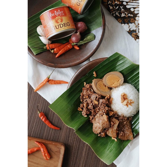 

sa2011aa Gudeg Kaleng Bu Tjitro Original Pedas Paket Ekonomis Xa20X1
