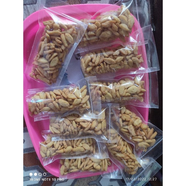 

biji ketapang manis 500 gram