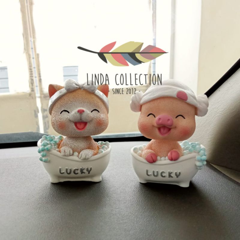 Pajangan goyang kucing, pajangan mobil karakter, aksesoris mobil karakter, pajangan goyang pig