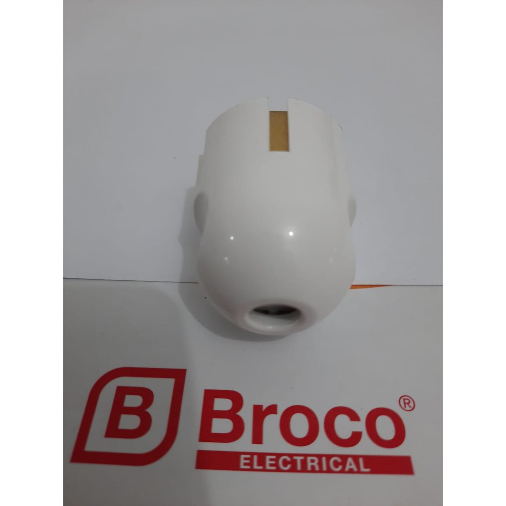 Steker/ Colokan Arde Broco Bulat 13310