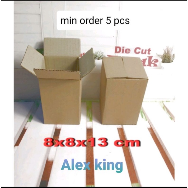 

Kardus / Box / uk. 8 x 8 x 13 cm / Karton Packing Polos baru ST