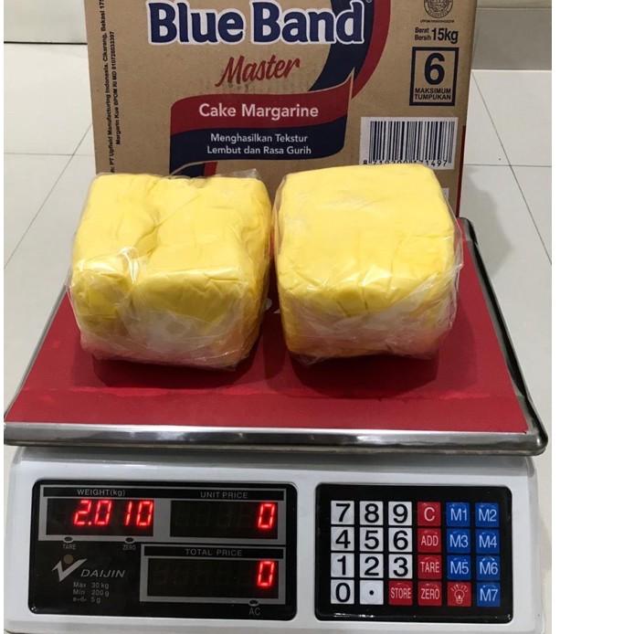 

Blueband Margarine Mentega REPACK 1kg 이