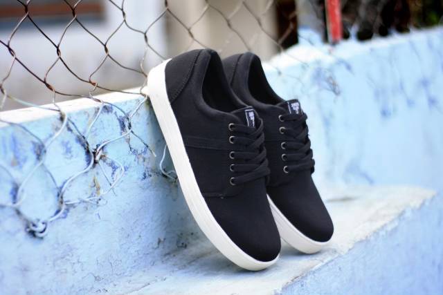 Sepatu Lokal Shoes Local Pride SIF Montana Low Cut Black White