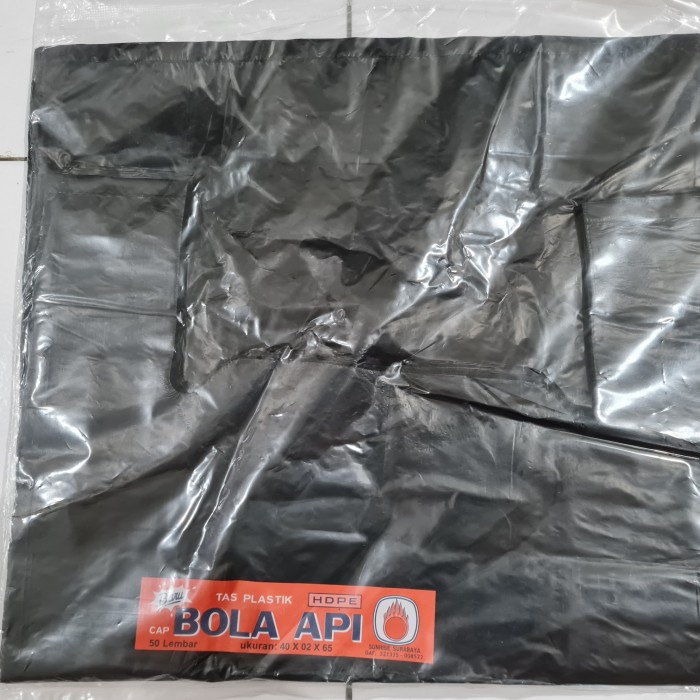 

PROMO Kresek Jumbo Bola Api 40 x 65 cm - Hitam