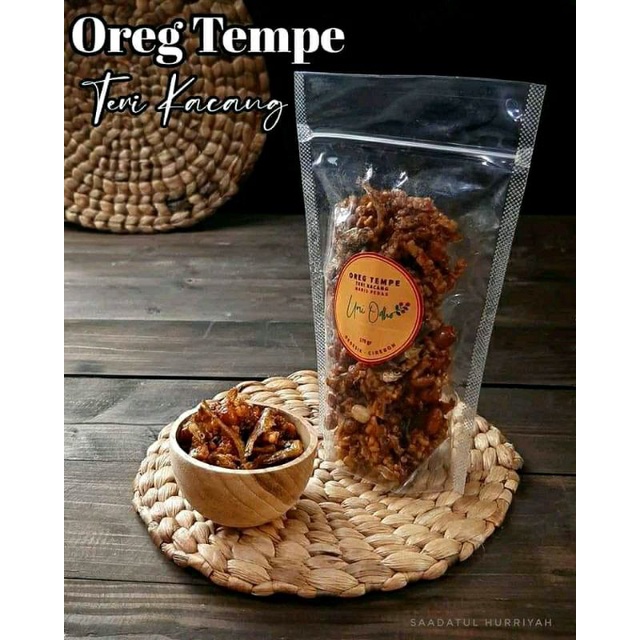 

Umi Odho - Orek Tempe Kering Teri Kacang Balado Manis Pedas dengan Bahan Pilihan dan Tanpa Pengawet