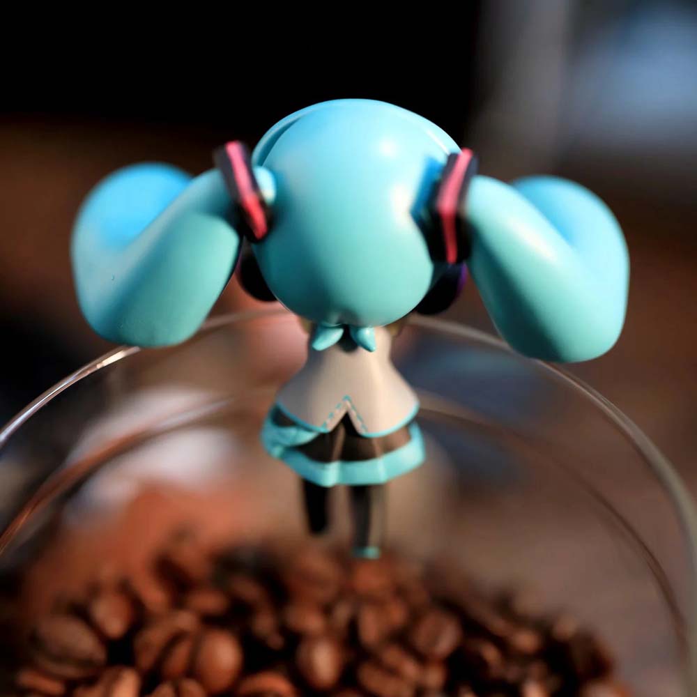 QUINTON Q version Action Figurine Toy Gift Anime Figure Hatsune Miku Miku Miniatures Collection Model Cute Statue Home Ornaments Figure Toys