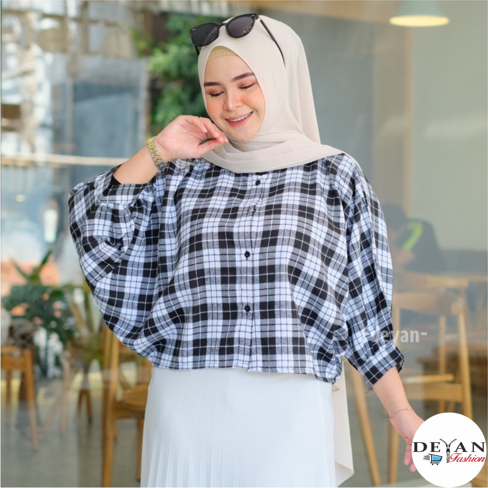 DEYAN - Tamara batwing kemeja crop kotak flanel wanita